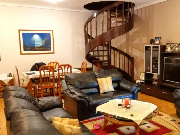 Duplex Of 126 M² In Athens