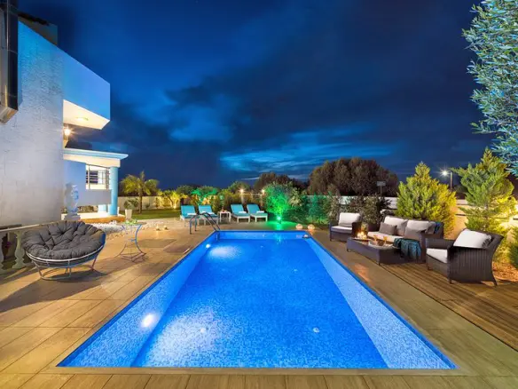 Villa Of 130 M² In Crete