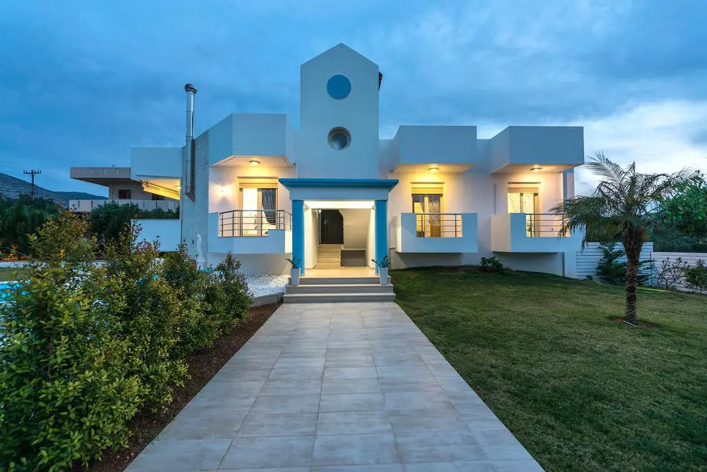 Villa Of 130 M² In Crete