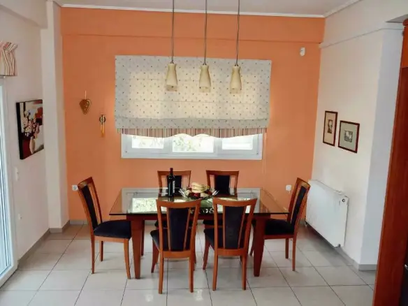 Villa In Anavissos, Greece (680 M²)