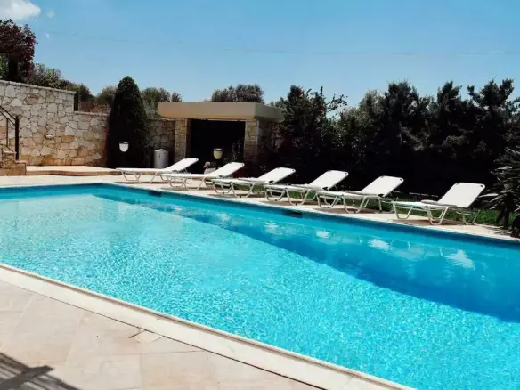 Villa In Anavissos, Greece (680 M²)