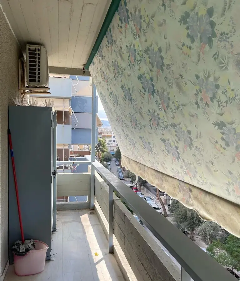 3-bedroom Flat In Alimos, Greece (101 M²)