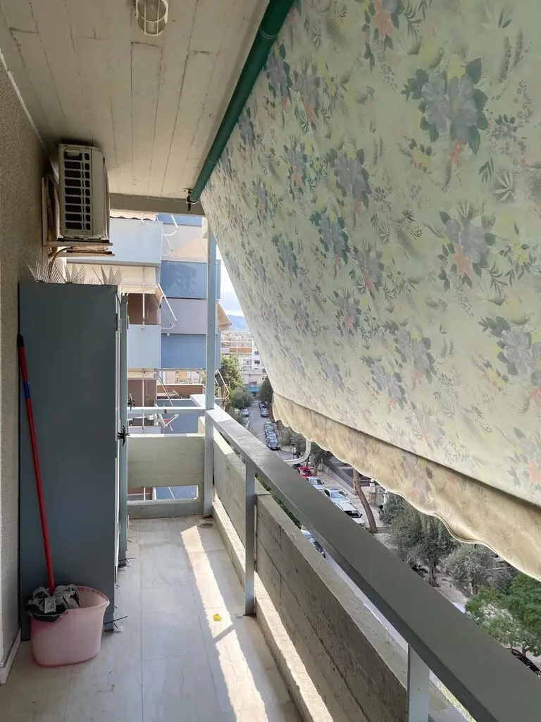 3-bedroom Flat In Alimos, Greece (101 M²)