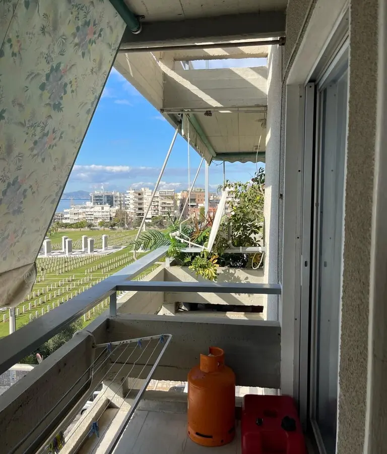 3-bedroom Flat In Alimos, Greece (101 M²)