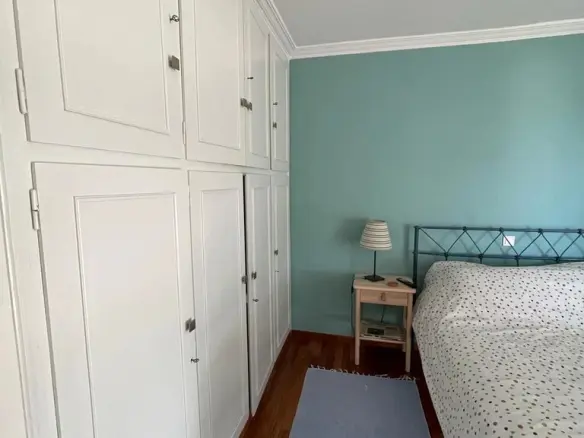 3-bedroom Flat In Alimos, Greece (101 M²)