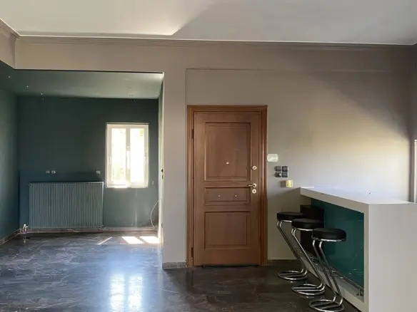 Flat Of 125 M² In Athens