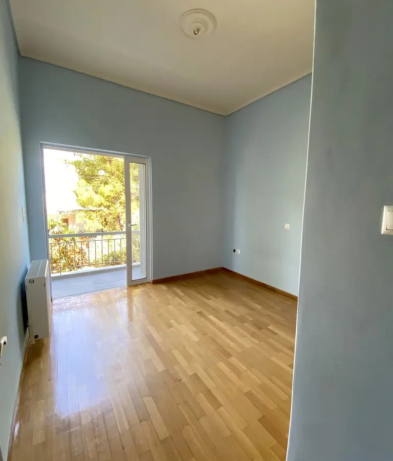 Flat Of 125 M² In Athens