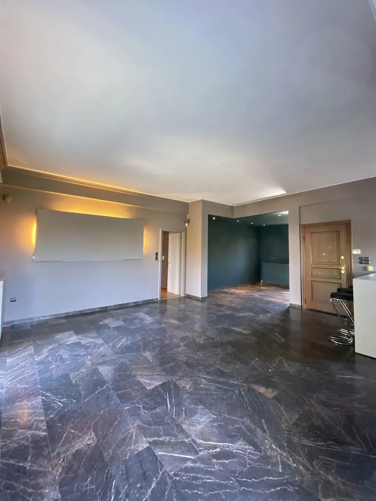 Flat Of 125 M² In Athens