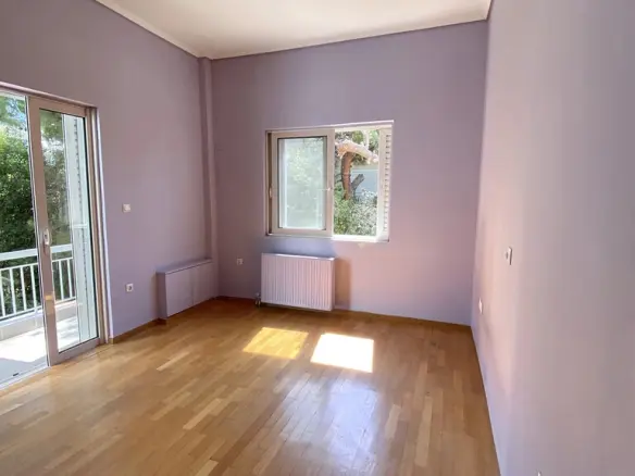 Flat Of 125 M² In Athens
