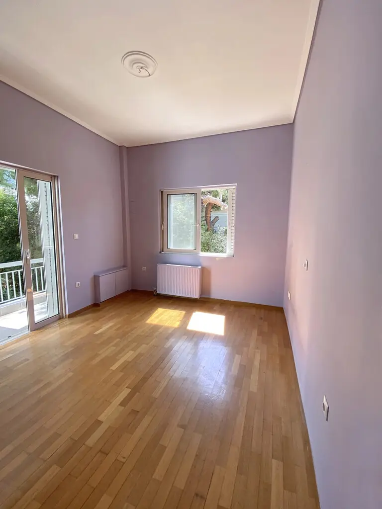 Flat Of 125 M² In Athens