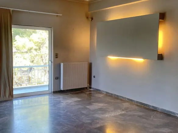 Flat Of 125 M² In Athens