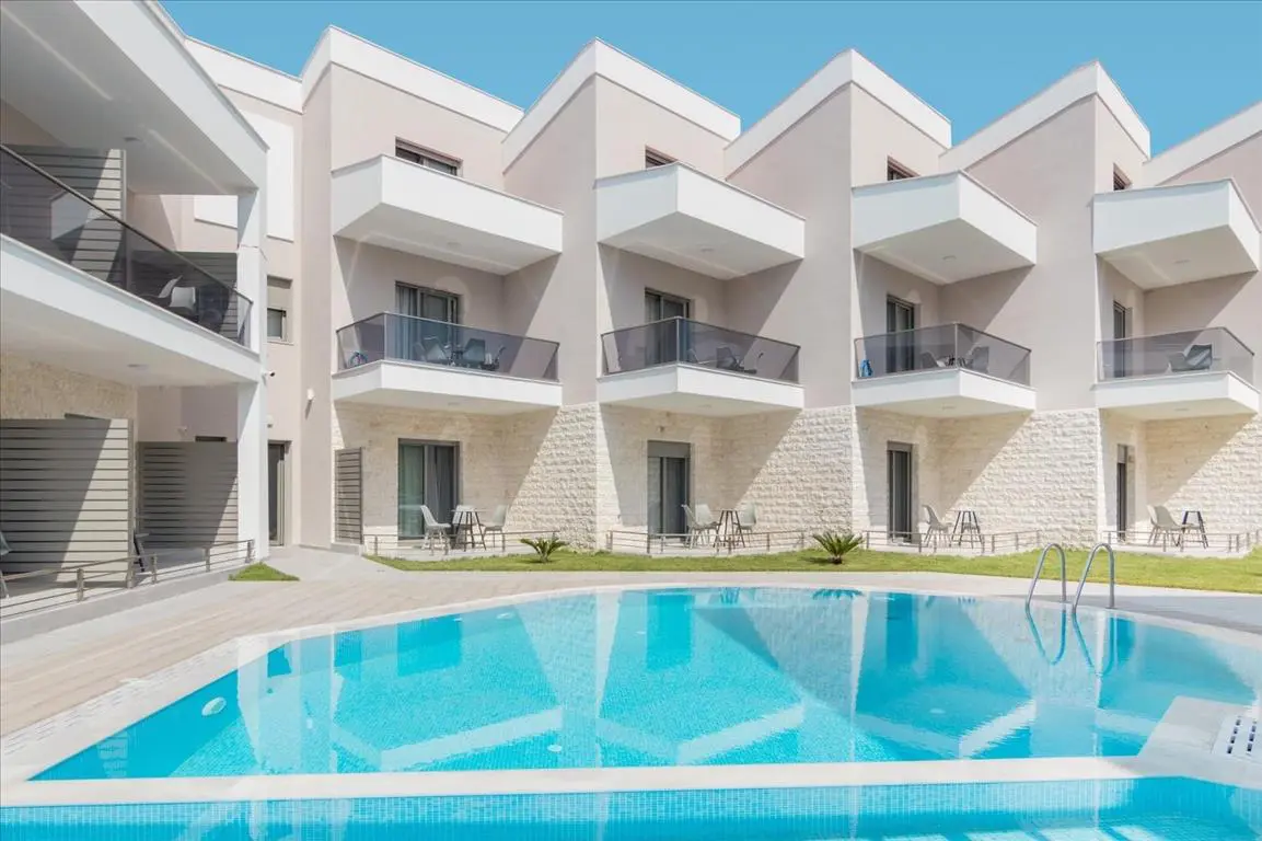 Hotel Of 698 M² In Sithonia, Chalkidiki
