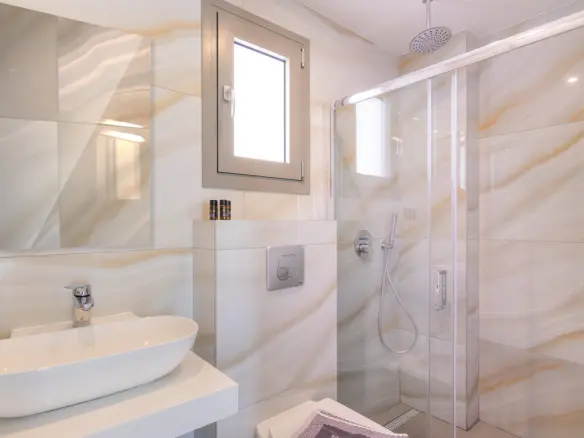Hotel Of 698 M² In Sithonia, Chalkidiki