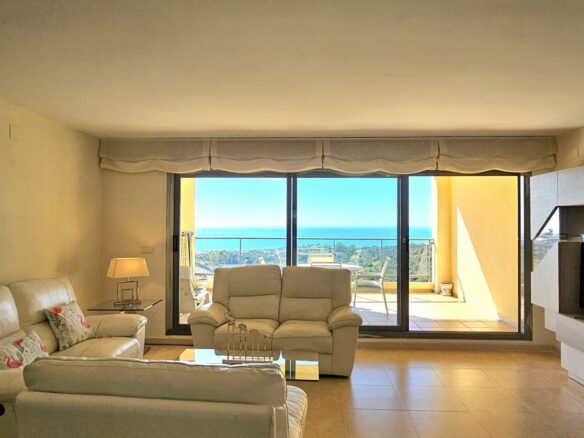 Luxury South-facing Apartment With Spectacular Mediterranean Views – Calahonda, Costa Del Sol – 132m2 + 20m2 Terrace