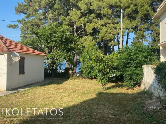 Land Of 1000 M² In Skala, Greece