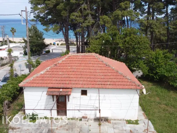 Land Of 1000 M² In Skala, Greece