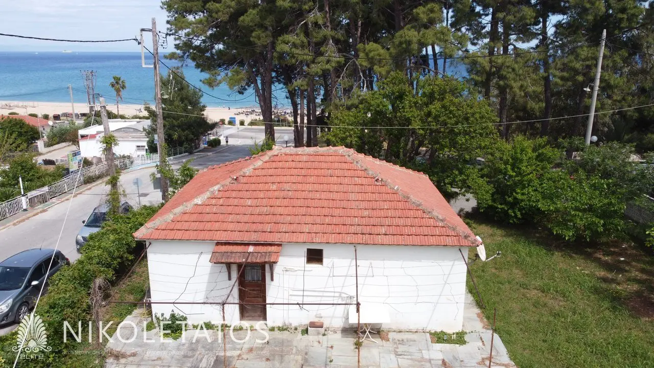 Land Of 1000 M² In Skala, Greece