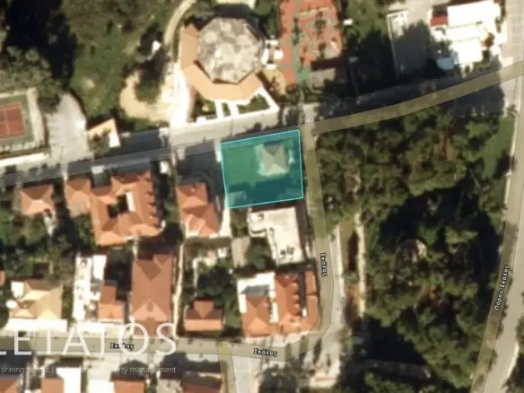 Land Of 1000 M² In Skala, Greece