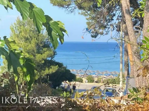 Land Of 1000 M² In Skala, Greece