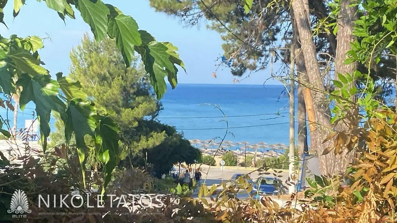 Land Of 1000 M² In Skala, Greece
