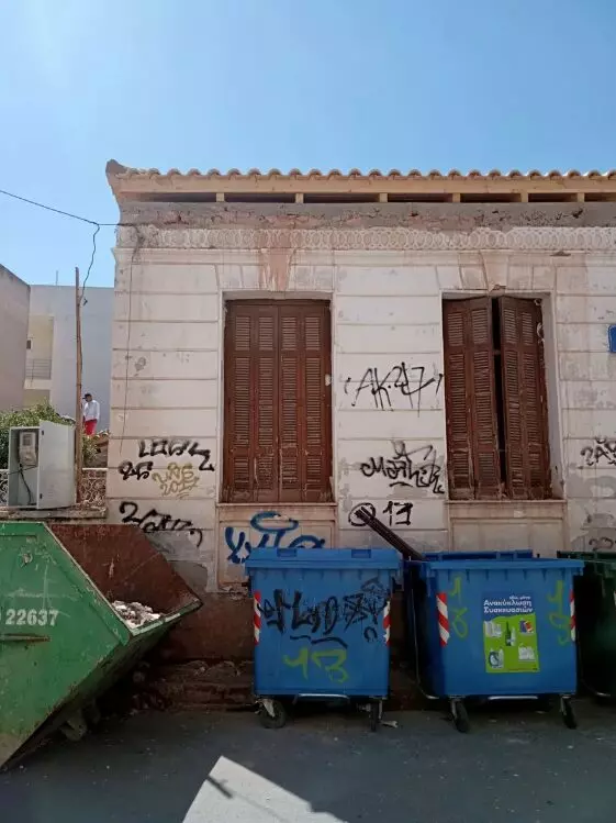 Traditional Stone Corner House Of 148 M² With 253 M² Plot In Central Koropi
