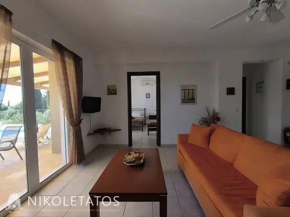 Villa Of 150 M² With Sea View In Ratzakli, Greece