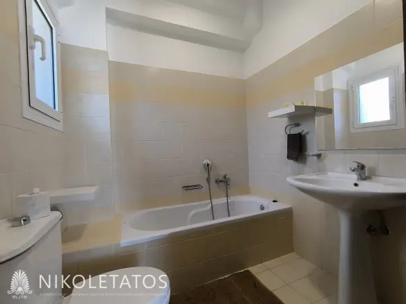 Villa Of 150 M² With Sea View In Ratzakli, Greece