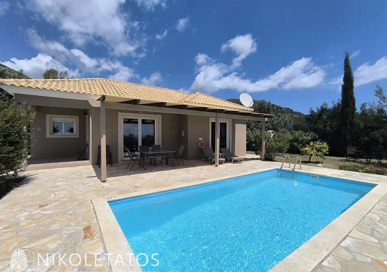 Apartment Of 70 M² With Balcony, Sea View In Ratzakli, Greece