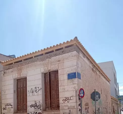 Traditional Stone Corner House Of 148 M² With 253 M² Plot In Central Koropi
