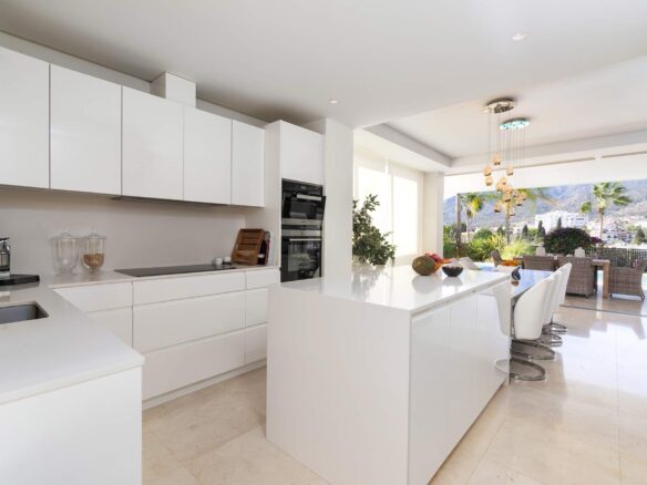 Contemporary 3-bedroom Villa In La Finca De Marbella, Rio Real