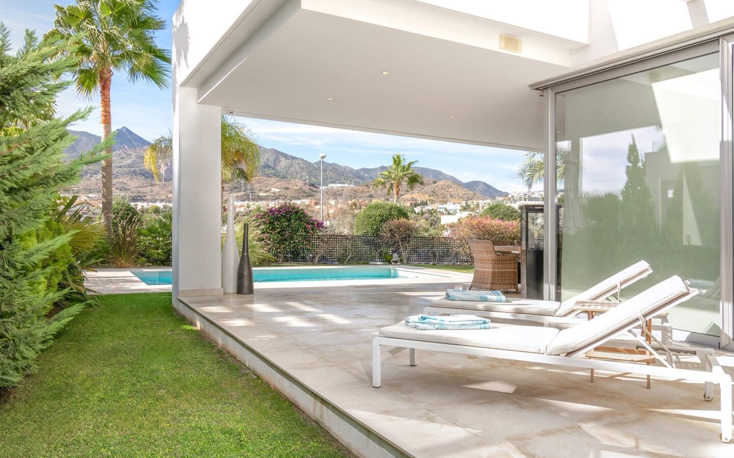 Contemporary 3-bedroom Villa In La Finca De Marbella, Rio Real