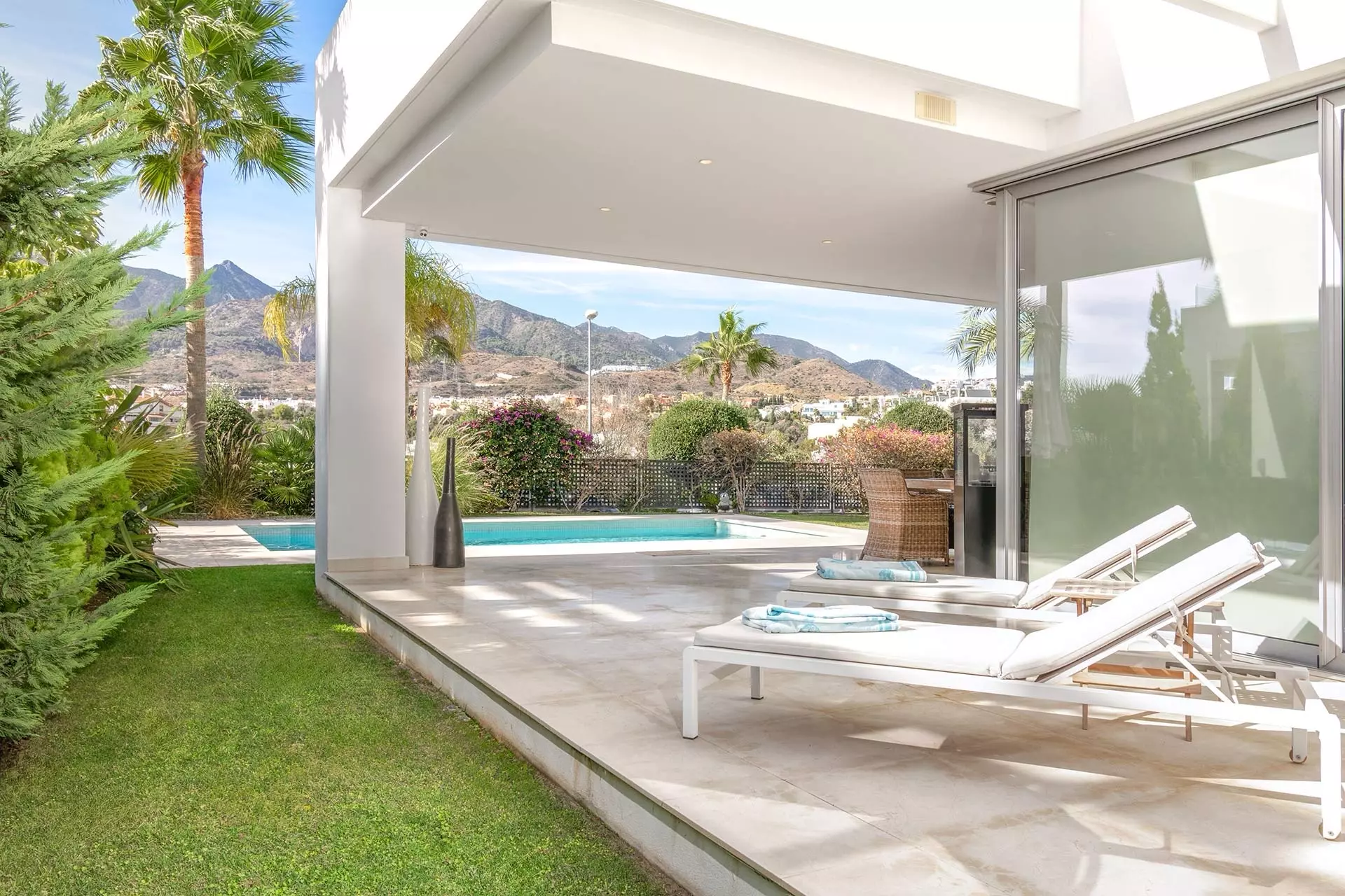 Contemporary 3-bedroom Villa In La Finca De Marbella, Rio Real