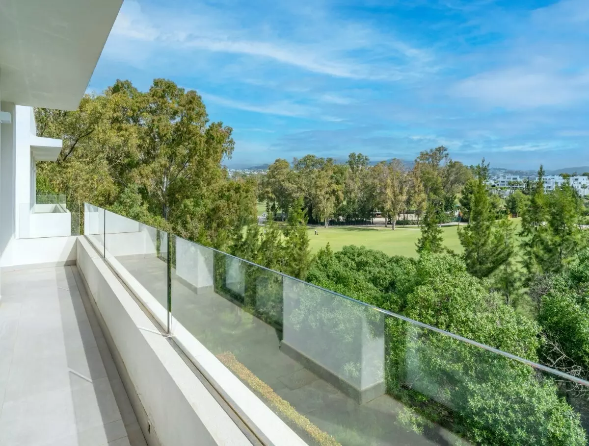 Front Line Golf 3 Bedrooms Modern Penthouse In Cataleya.
