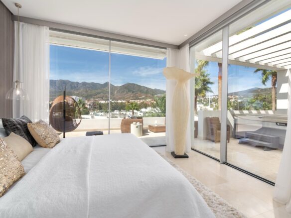 Contemporary 3-bedroom Villa In La Finca De Marbella, Rio Real