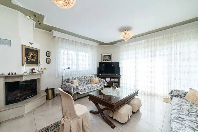 Maisonette Of 250 M² In Kavala
