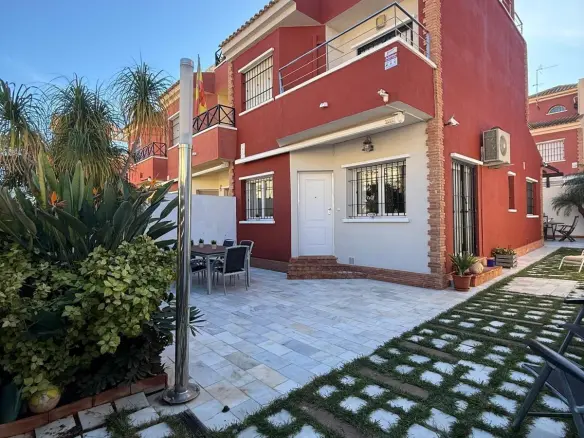 Terraced House Of 107 M² In Pilar De La Horadada, Spain
