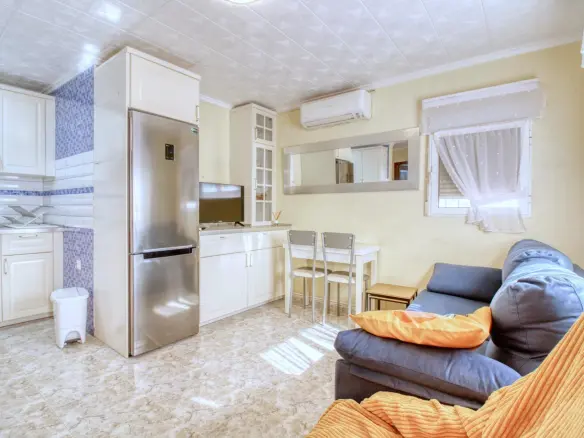 Terraced House Of 46 M² In Torrevieja, Spain