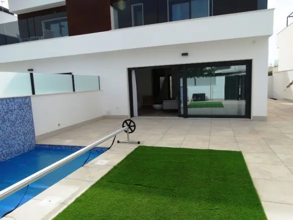 3-bedroom Terraced House In Pilar De La Horadada, Spain (116 M²)