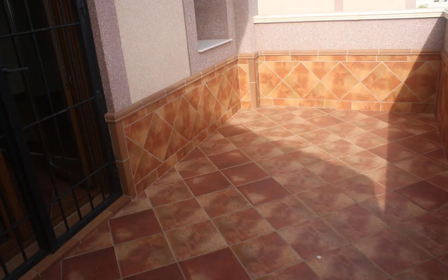 2-bedroom Terraced House In Torrevieja, Spain (225 M²)