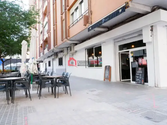 Commercial Premises Of 117 M² In Valencia, Spain