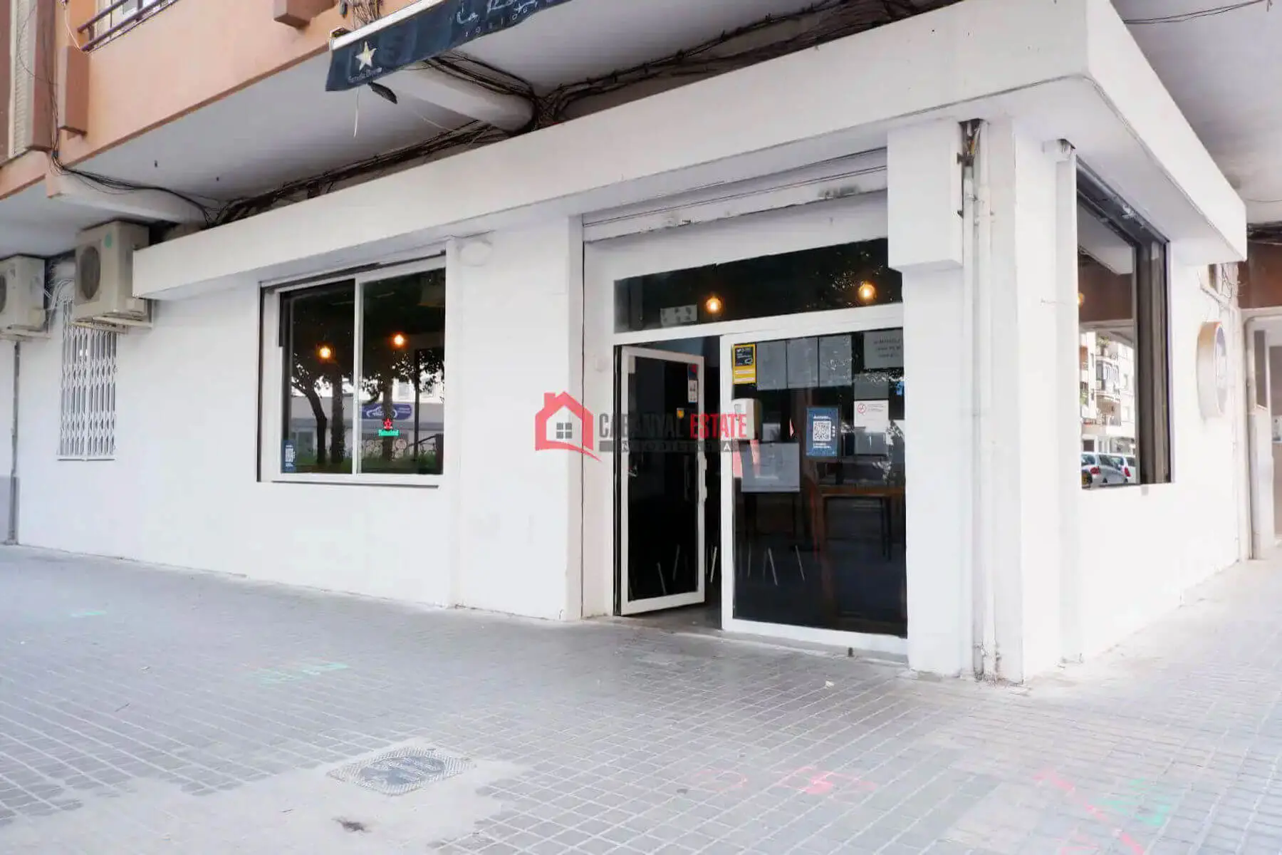 Commercial Premises Of 117 M² In Valencia, Spain