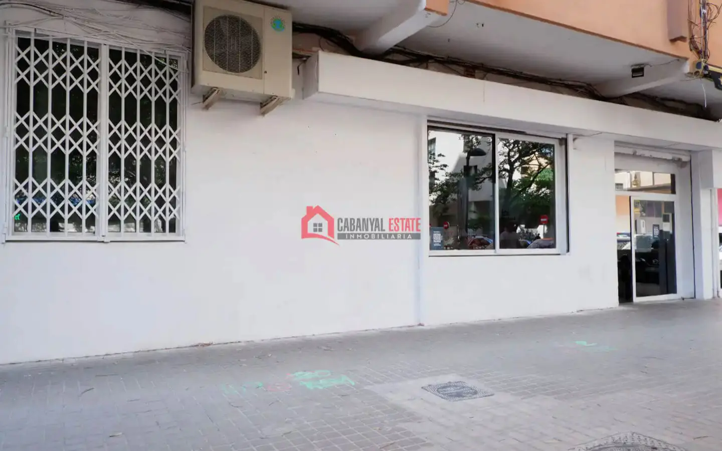 Commercial Premises Of 117 M² In Valencia, Spain
