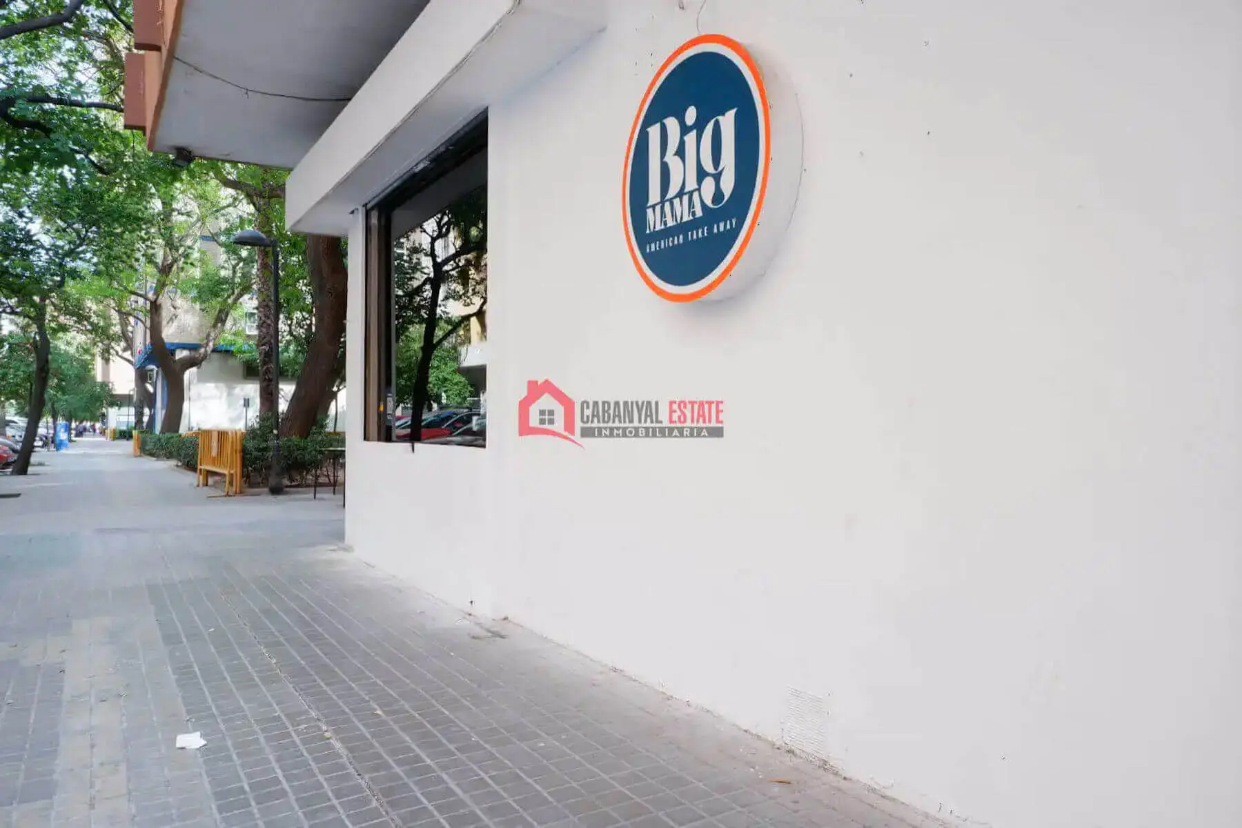 Commercial Premises Of 117 M² In Valencia, Spain