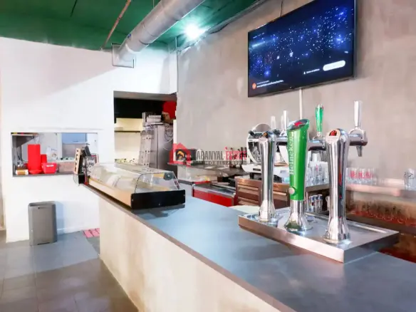 Commercial Premises Of 117 M² In Valencia, Spain