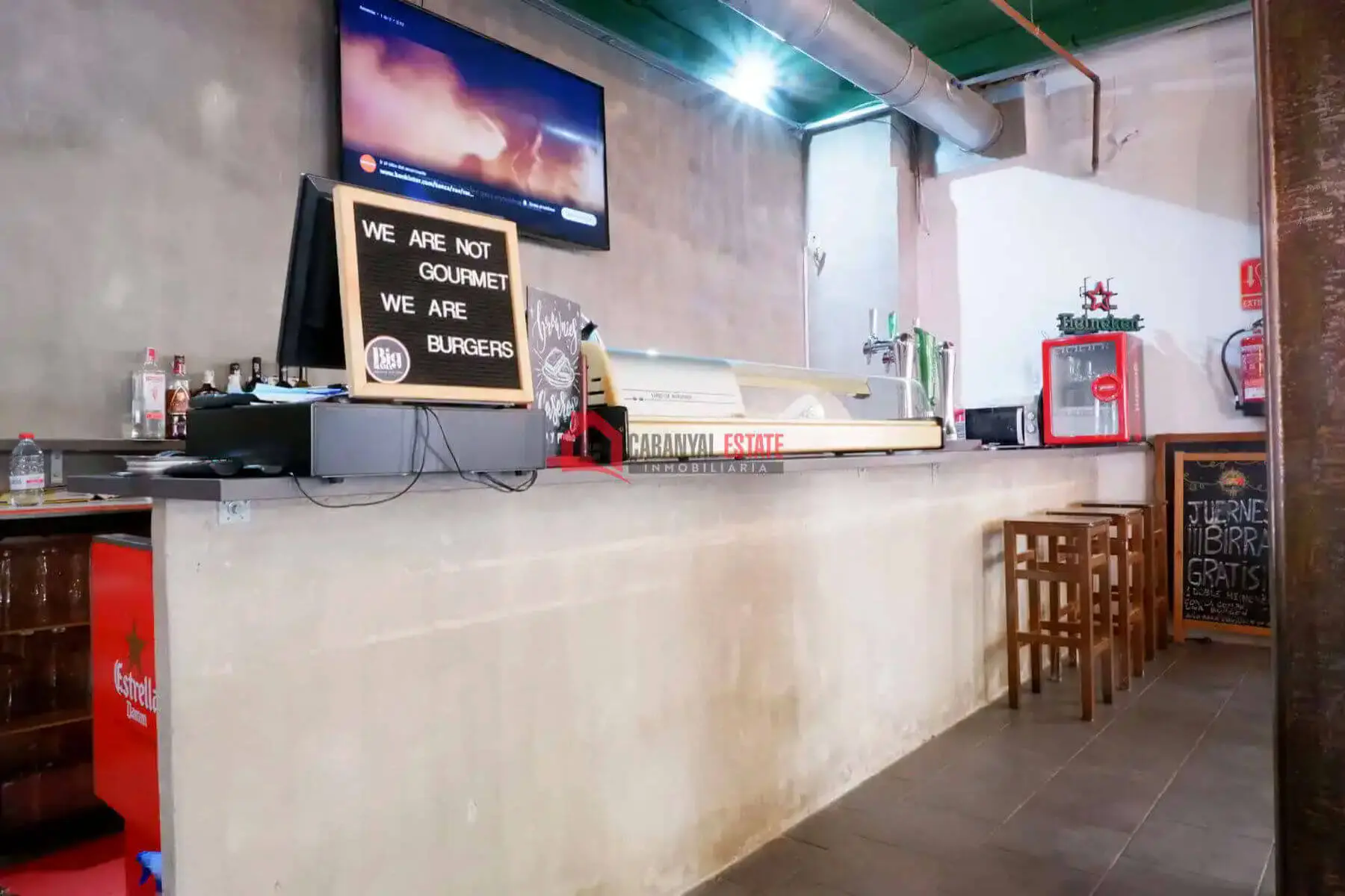 Commercial Premises Of 117 M² In Valencia, Spain