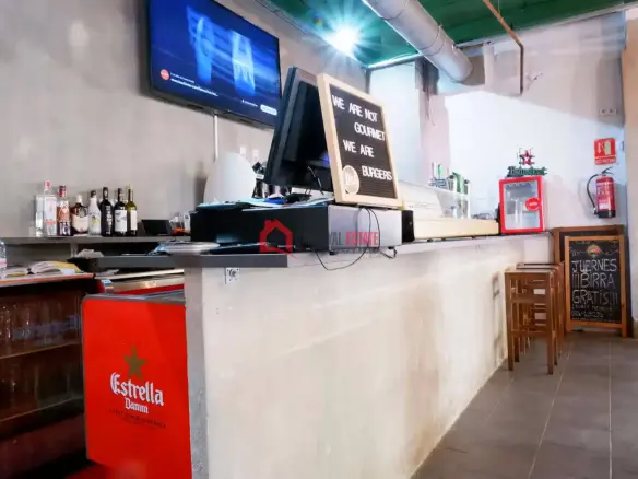 Commercial Premises Of 117 M² In Valencia, Spain