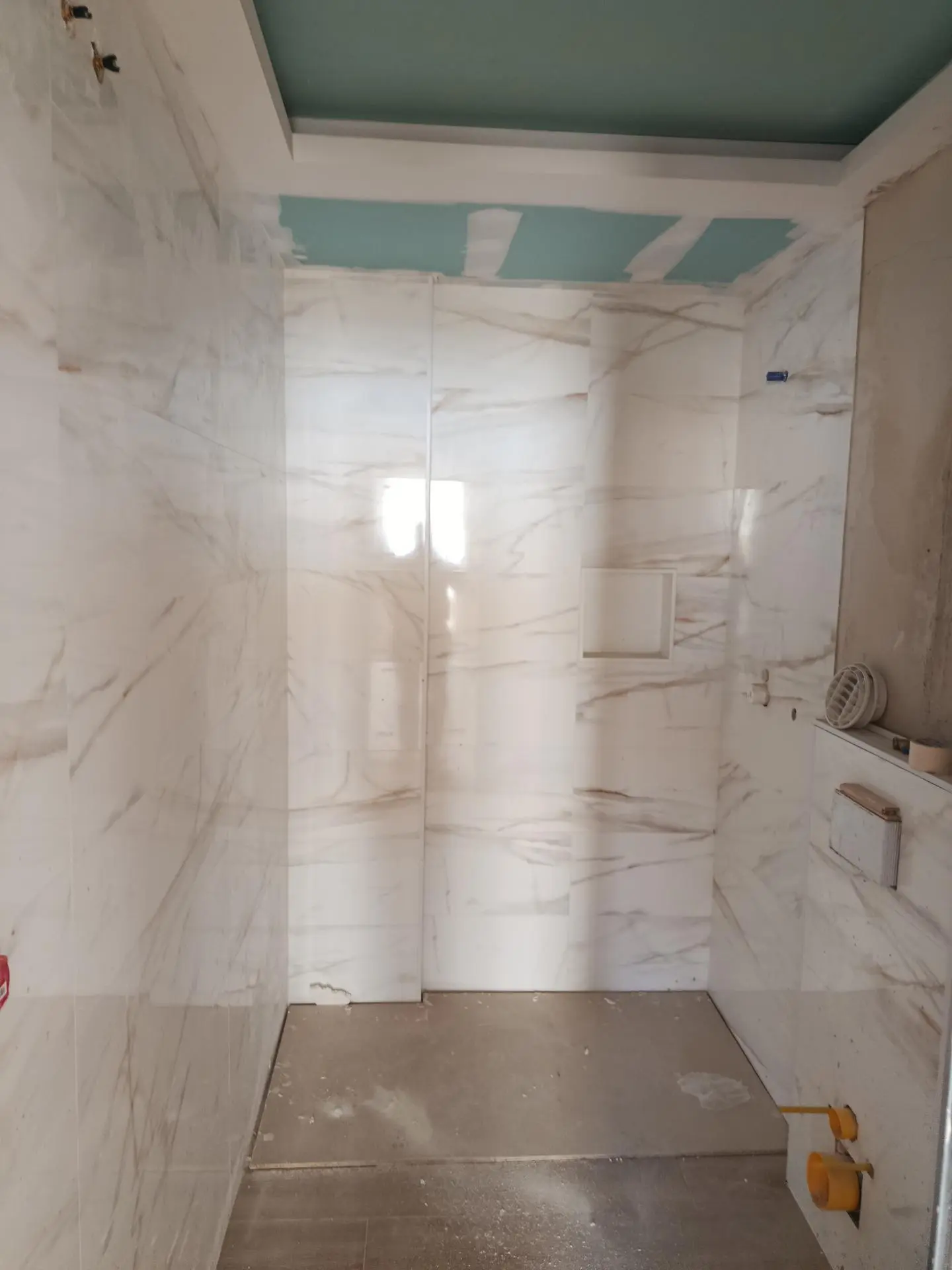 Apartment Of 63 M² With Amenities In Bigastro, Spain