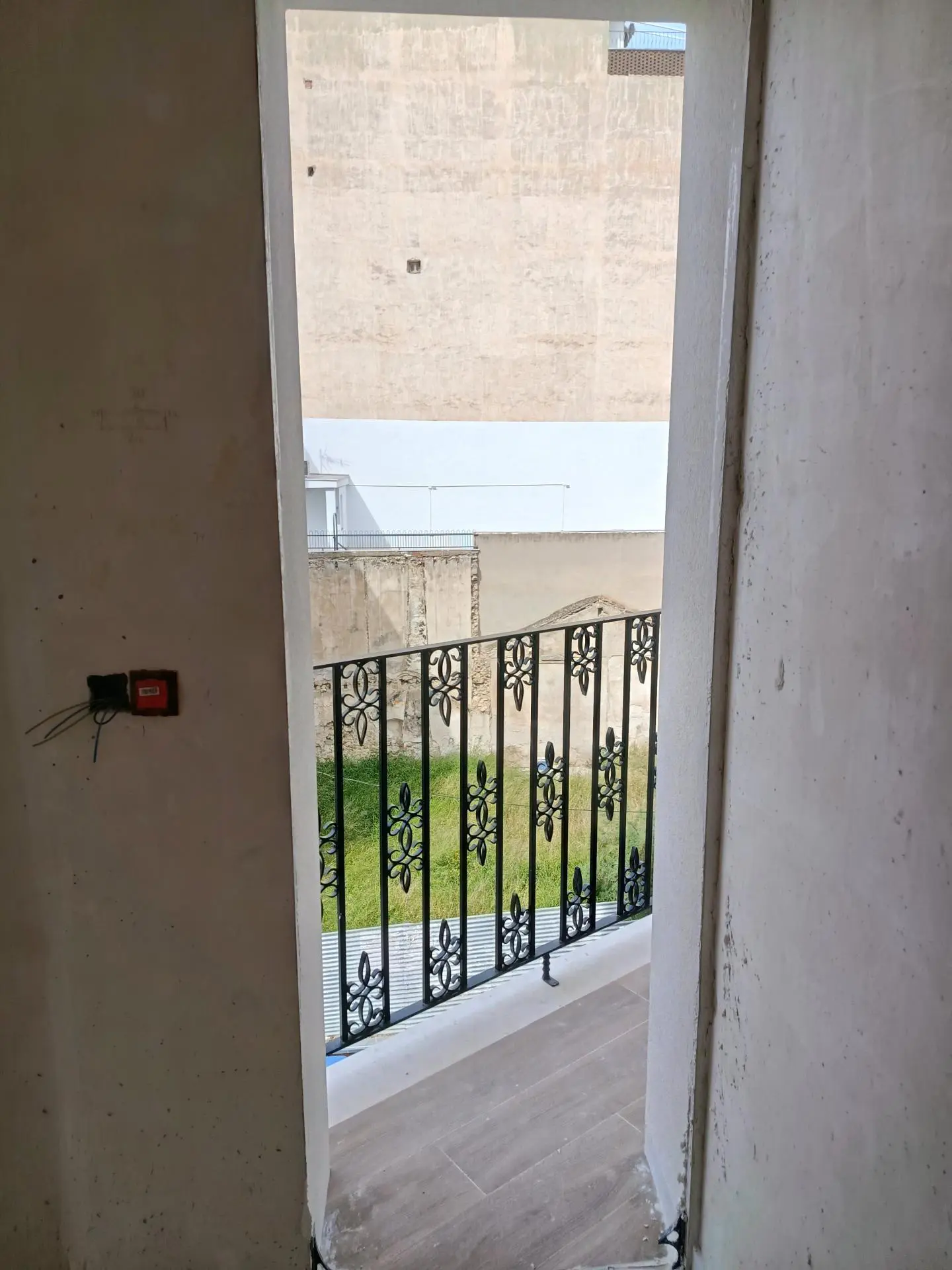 Apartment Of 63 M² With Amenities In Bigastro, Spain