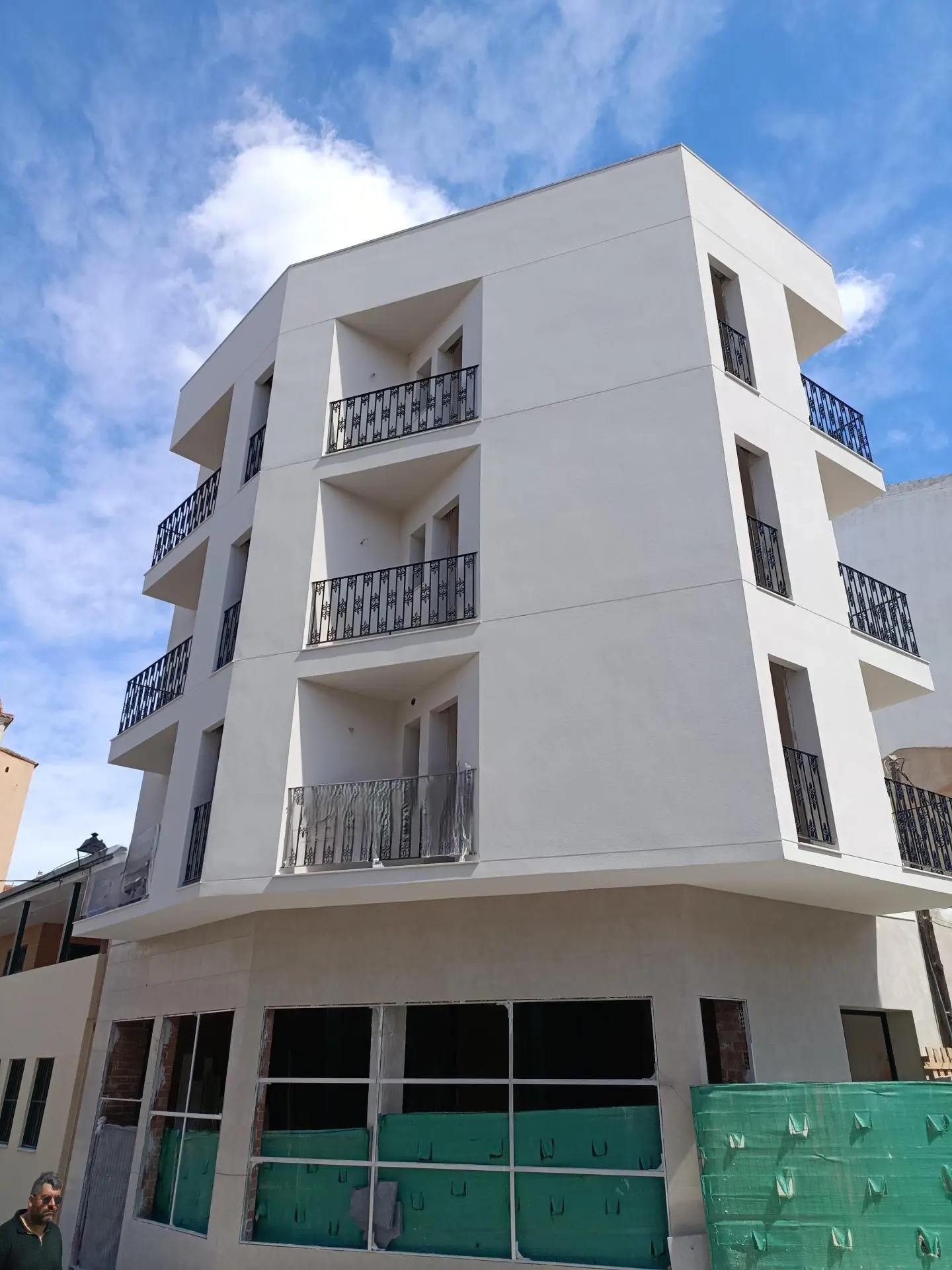 Apartment Of 63 M² With Amenities In Bigastro, Spain