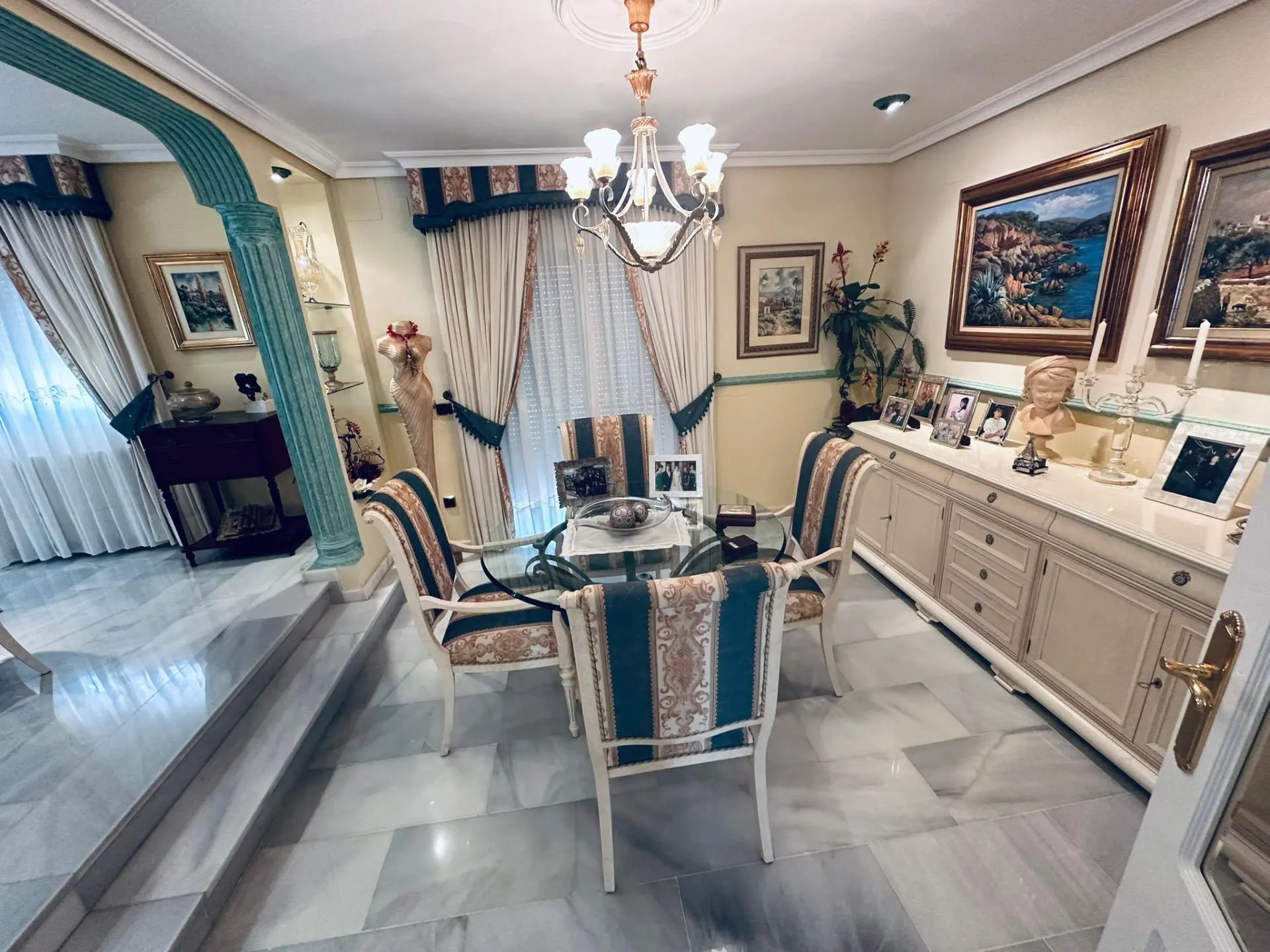 Villa Of 320 M² In Benidorm, Spain